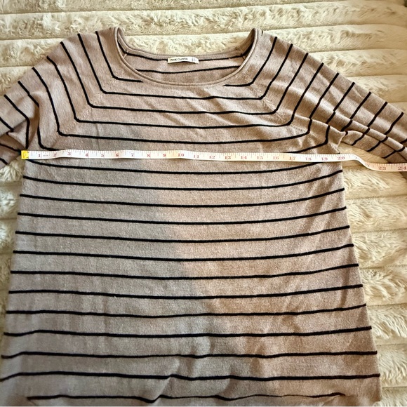 Pink Clover Tan and Black Striped Sweater-Size L - Picture 5 of 5